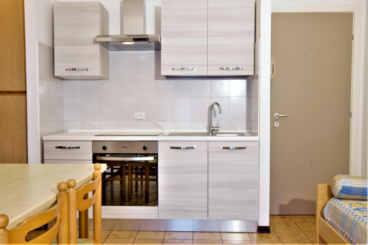 Residence Columbia Бибионе Экстерьер фото